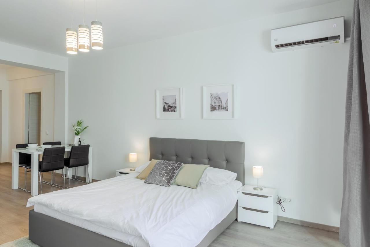 Atlas Unirii: Upscale Flats In The Heart Of Bucharest! Exterior foto