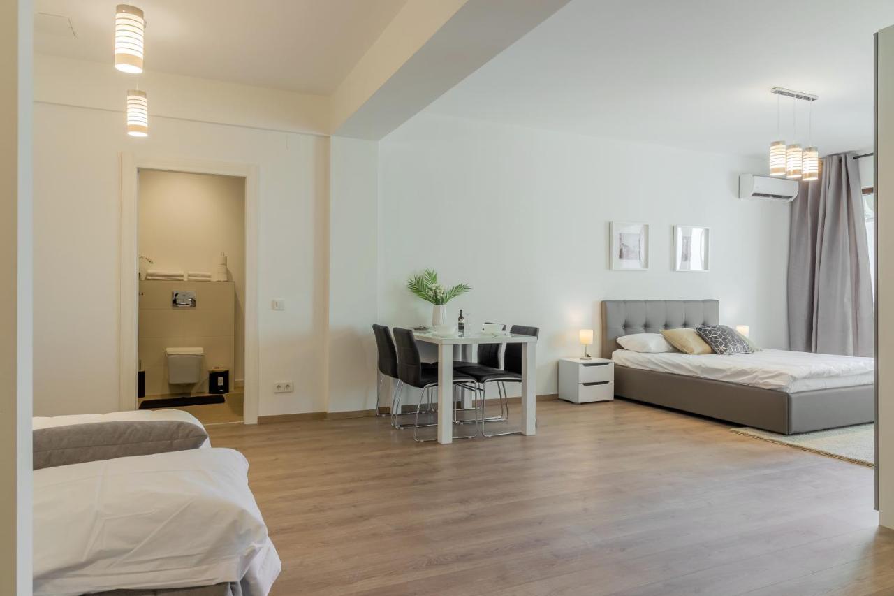 Atlas Unirii: Upscale Flats In The Heart Of Bucharest! Exterior foto